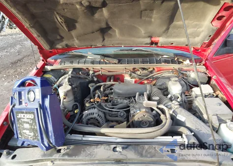 2001 Chevrolet S-10 Ls z USA, uszkodzony, nr VIN 1GCCS19W618170127